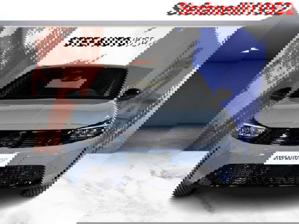 Opel Corsa nuova a Bologna (4)