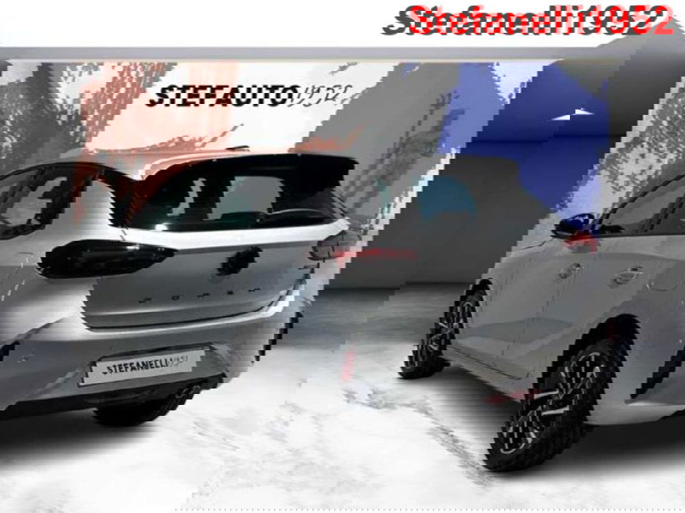 Opel Corsa nuova a Bologna (5)