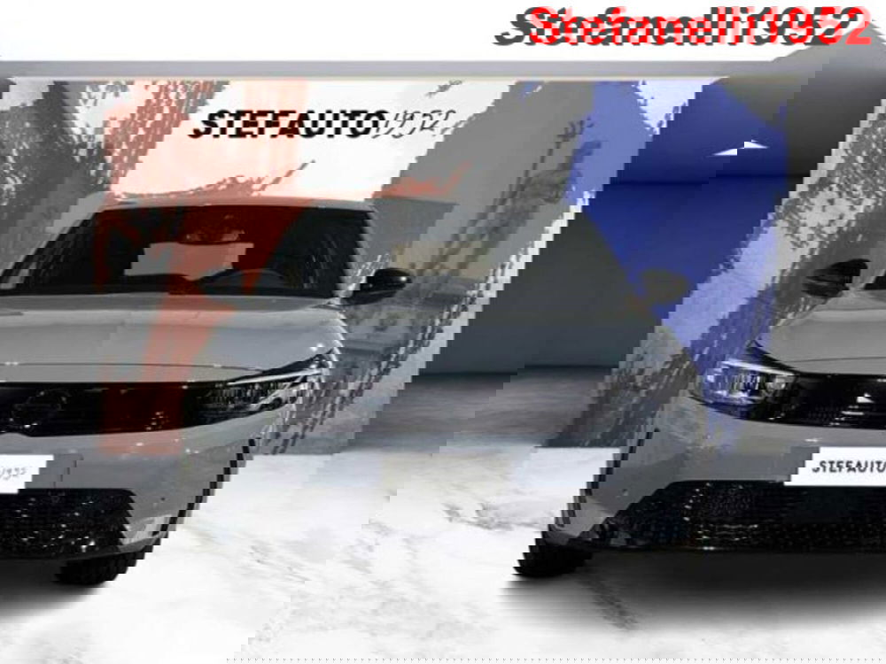 Opel Corsa nuova a Bologna (4)