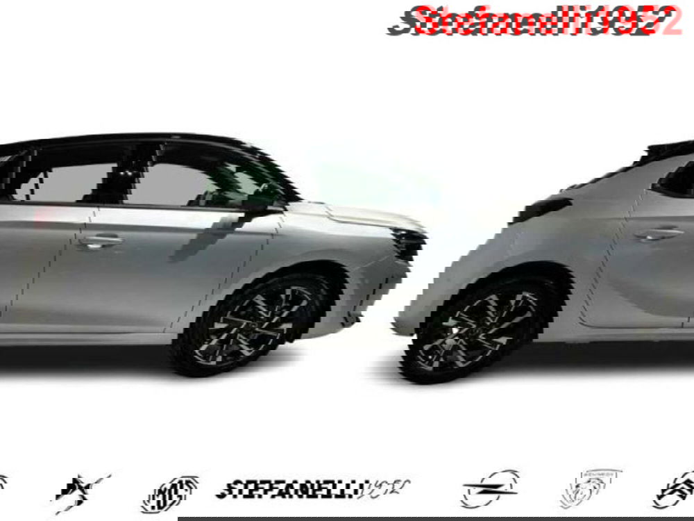 Opel Corsa nuova a Bologna (2)