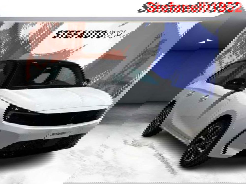 Opel Corsa nuova a Bologna