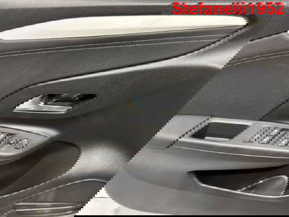 Opel Corsa nuova a Bologna (10)