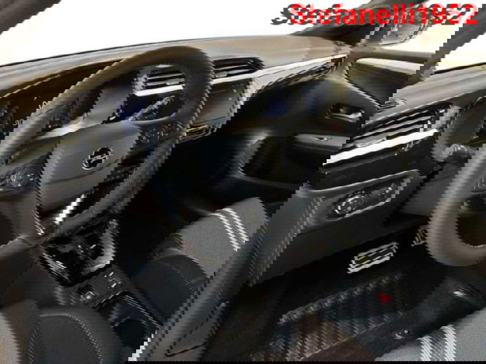 Opel Corsa nuova a Bologna (11)