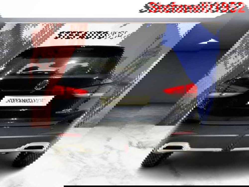 Mg ZS EV nuova a Bologna (6)