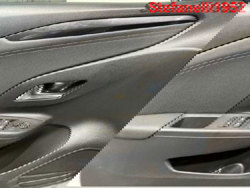 Opel Corsa nuova a Bologna (10)