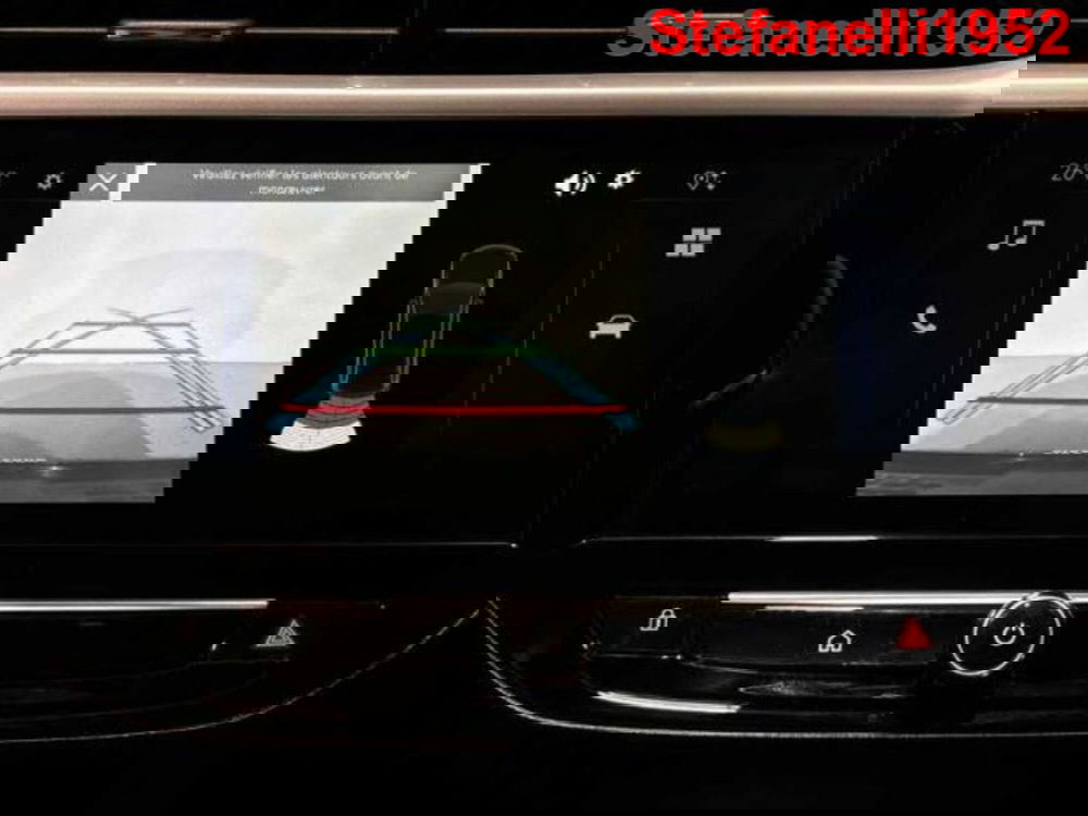 Opel Corsa nuova a Bologna (12)