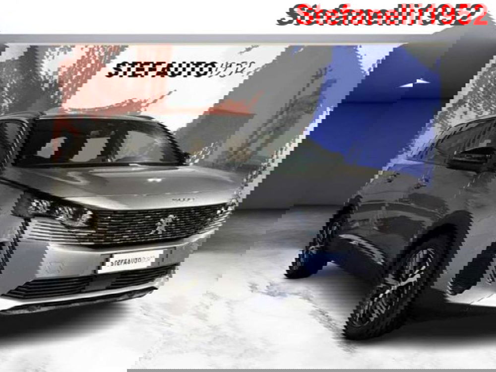 Peugeot 5008 usata a Bologna