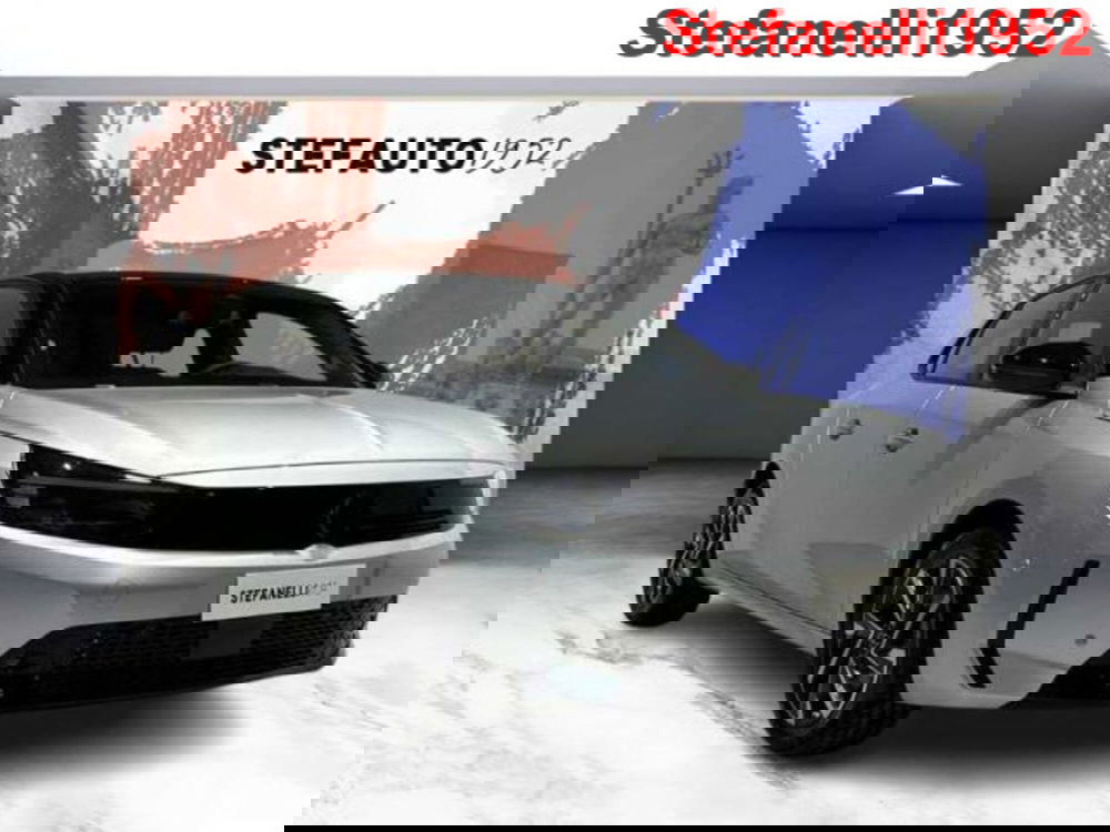 Opel Corsa nuova a Bologna