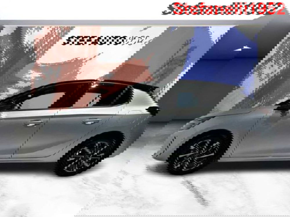 Opel Corsa nuova a Bologna (3)