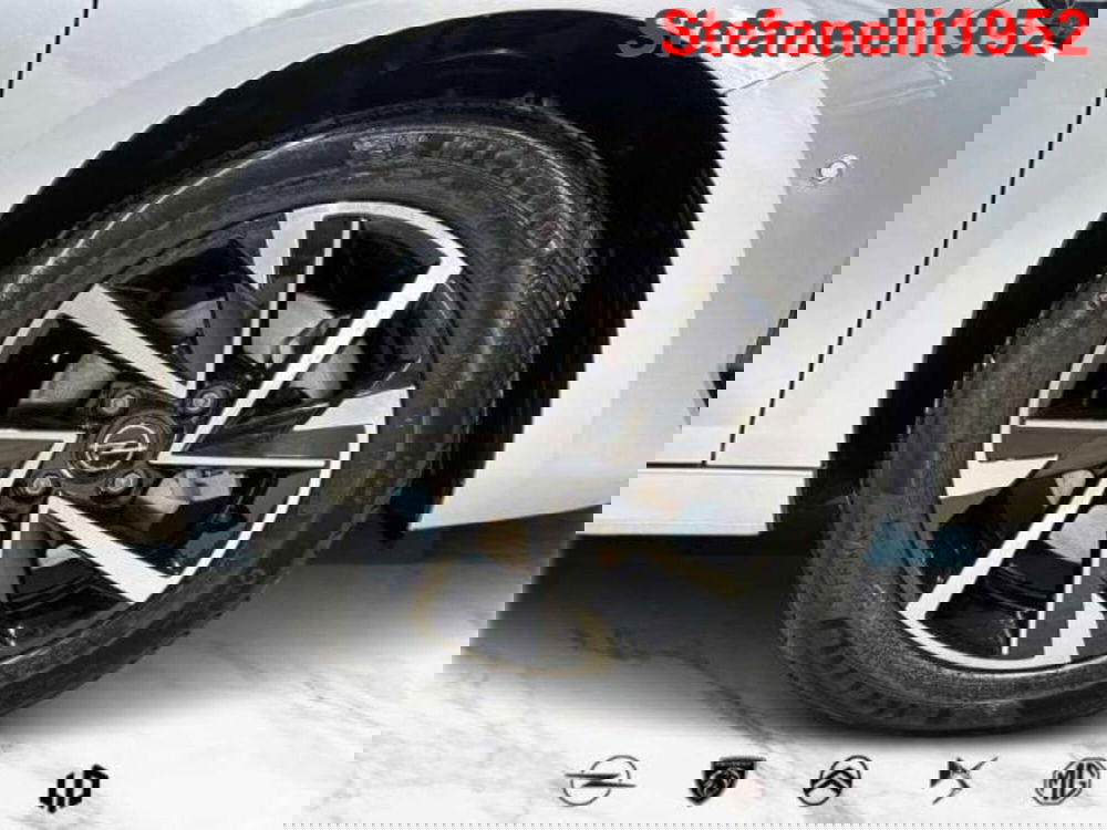 Opel Corsa nuova a Bologna (8)