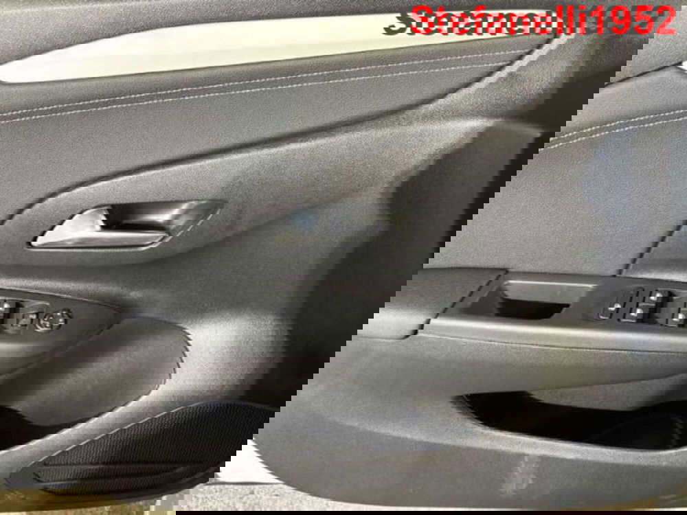 Opel Corsa nuova a Bologna (10)