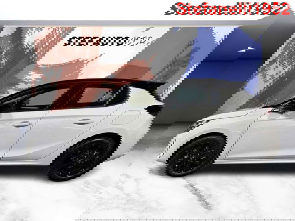 Opel Corsa nuova a Bologna (3)