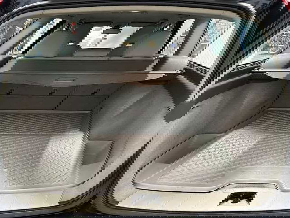 Volvo V50 usata a Macerata (11)