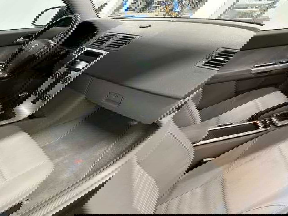 Volvo V50 usata a Macerata (14)