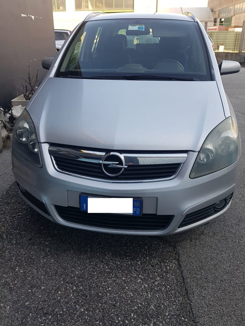 Opel Zafira usata a Padova
