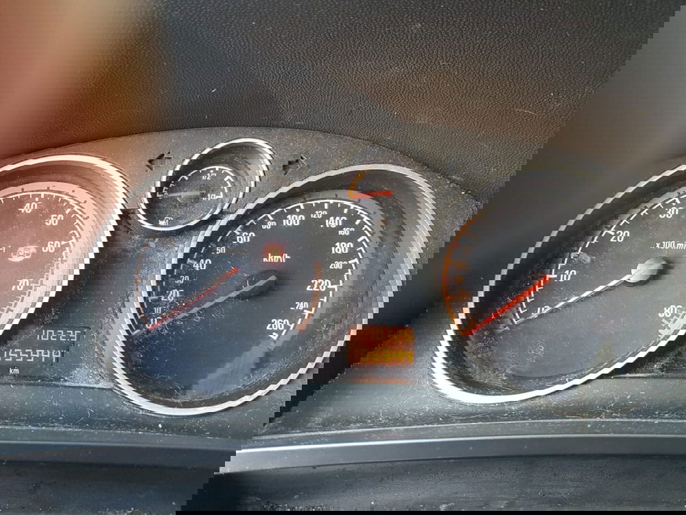 Opel Zafira usata a Padova (8)