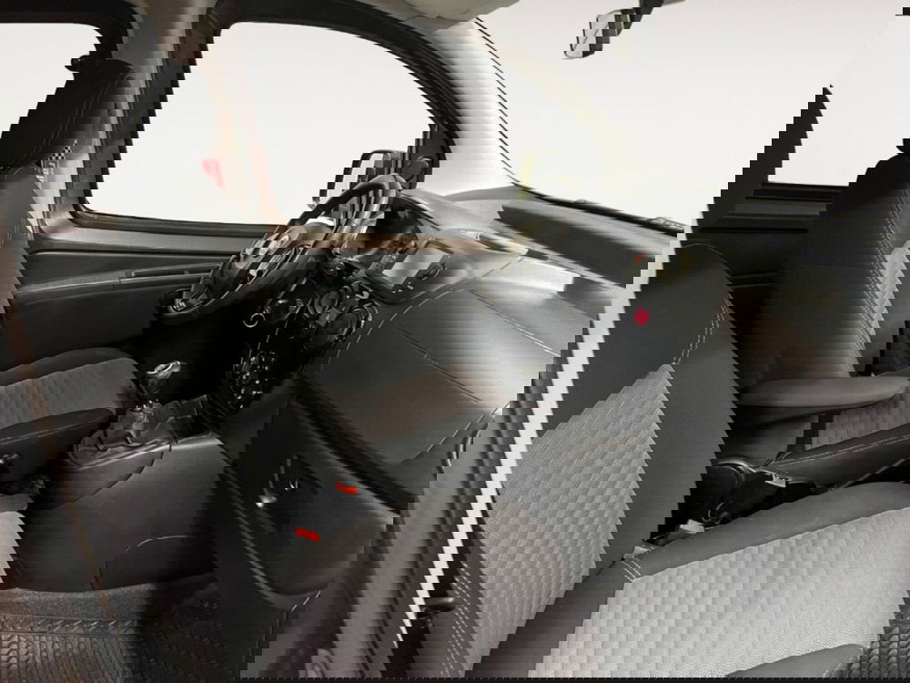 Fiat QUBO usata a Verona (8)