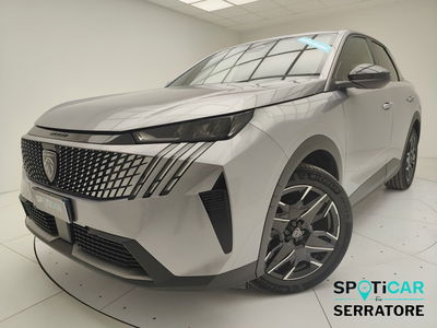 Peugeot 3008 1.2 hybrid Allure 145cv e-dcs6 del 2024 usata a Erba