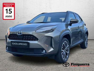 Toyota Yaris Cross 1.5 Hybrid 5p. E-CVT Lounge del 2023 usata a Poggiridenti