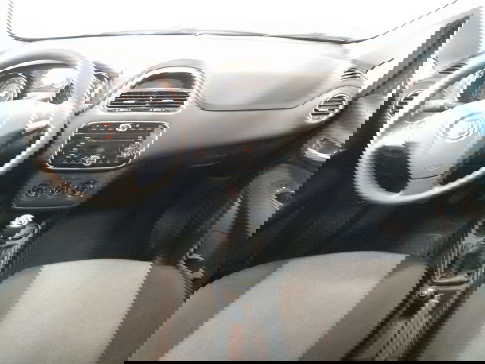 Fiat Punto usata a Modena (10)