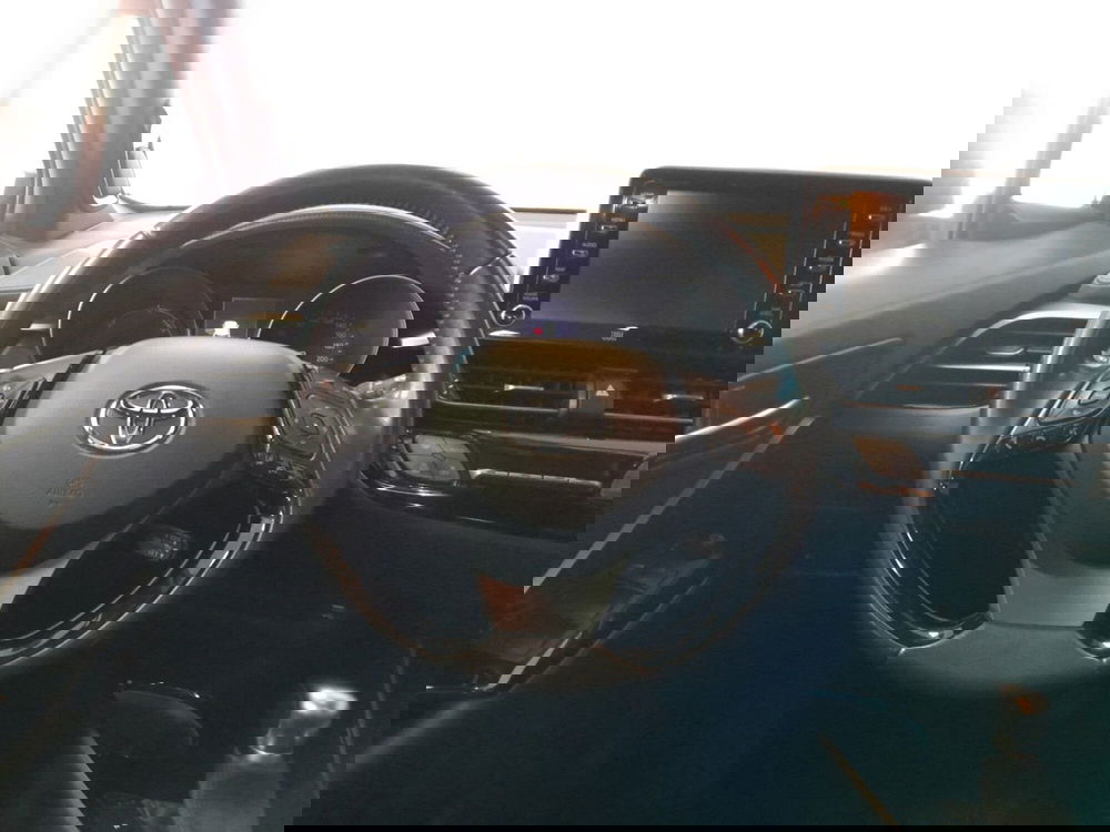 Toyota Toyota C-HR usata a Modena (12)