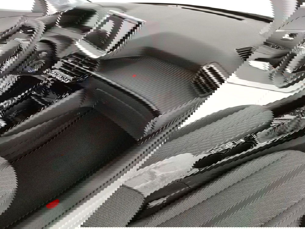 Peugeot 208 nuova a Caserta (12)