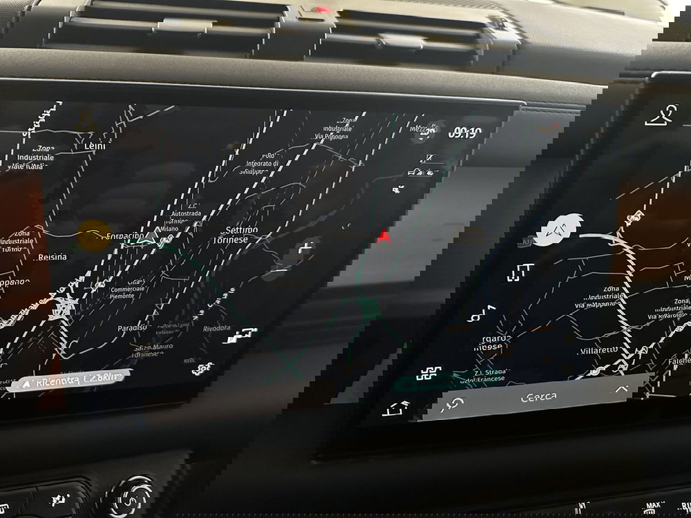 Land Rover Defender usata a Torino (10)