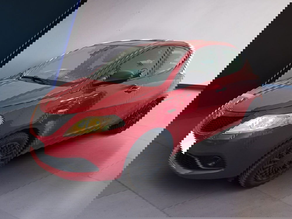 Lancia Ypsilon usata a Torino (2)