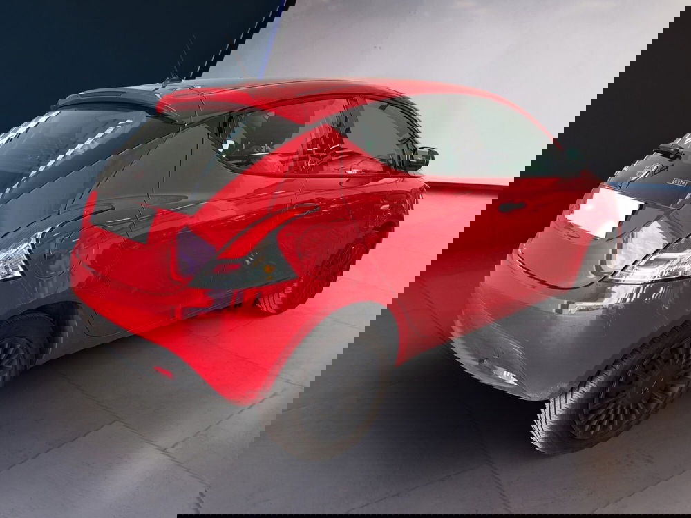 Lancia Ypsilon usata a Torino (4)