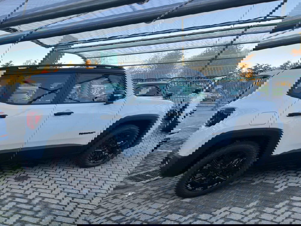 Jeep Renegade nuova a Milano (4)