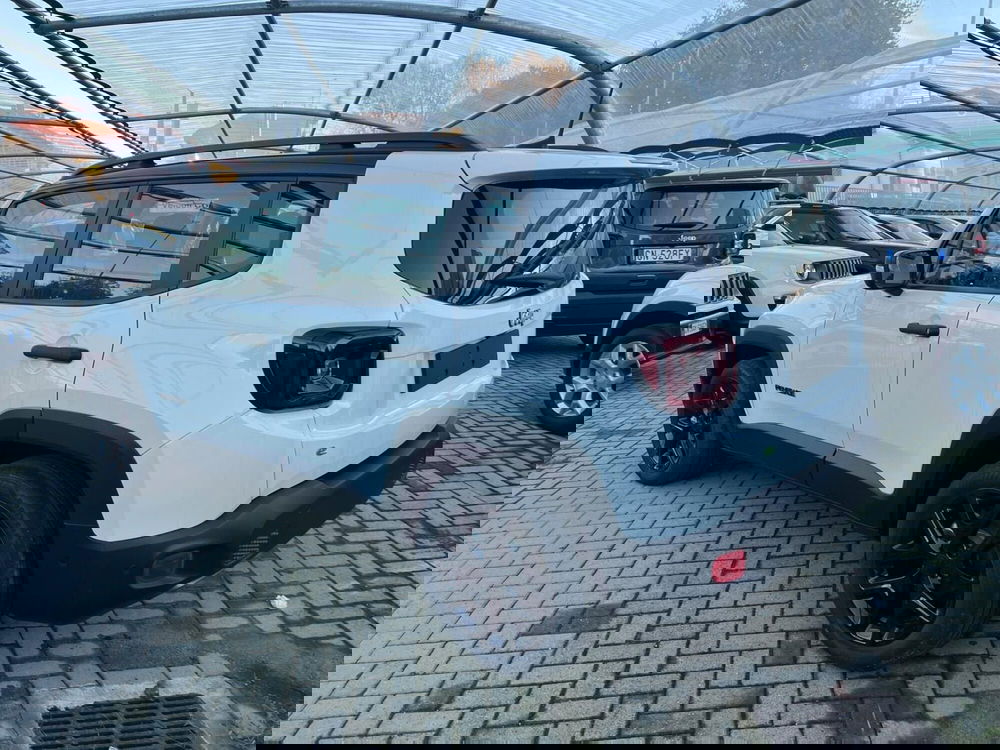 Jeep Renegade nuova a Milano (7)