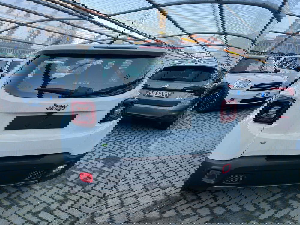 Jeep Renegade nuova a Milano (8)