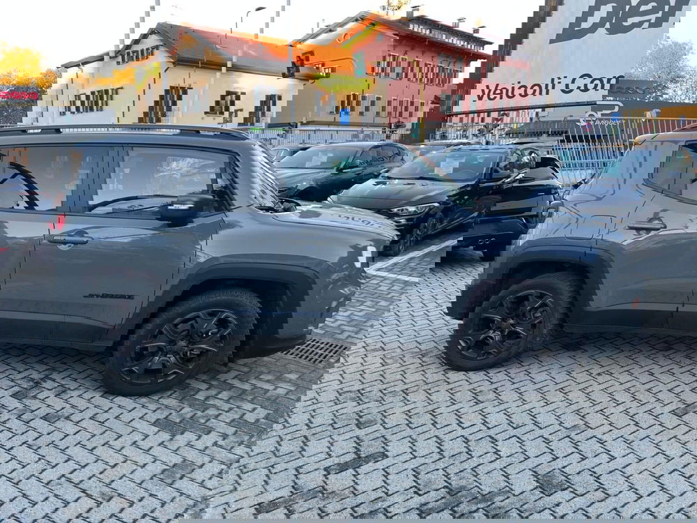 Jeep Renegade usata a Milano (4)