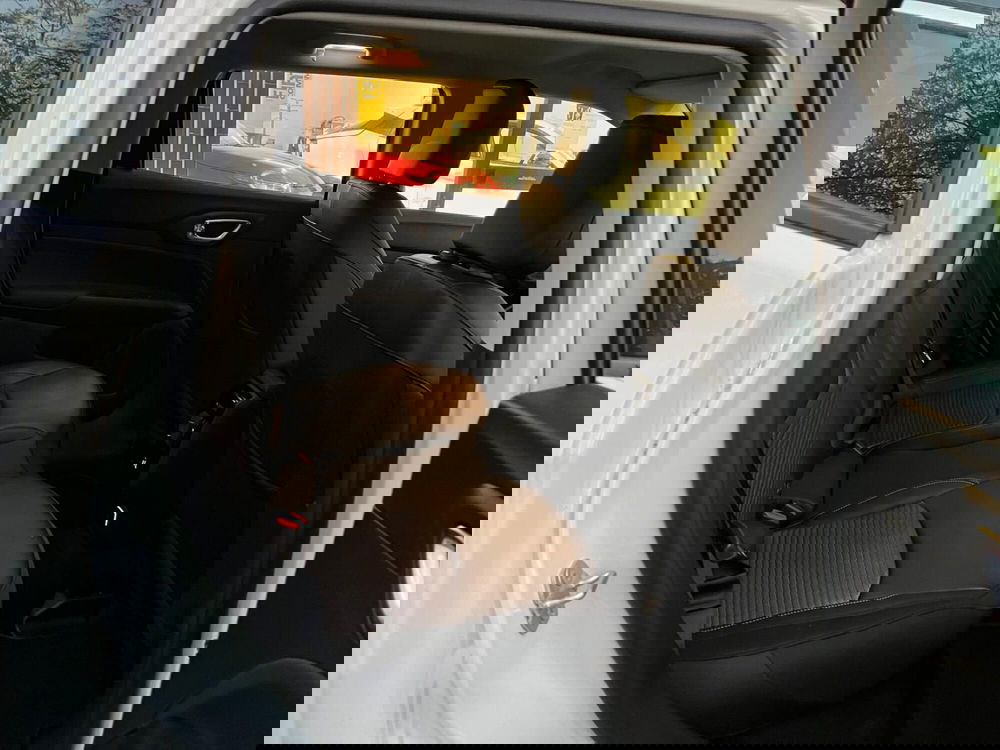 Jeep Compass nuova a Milano (12)