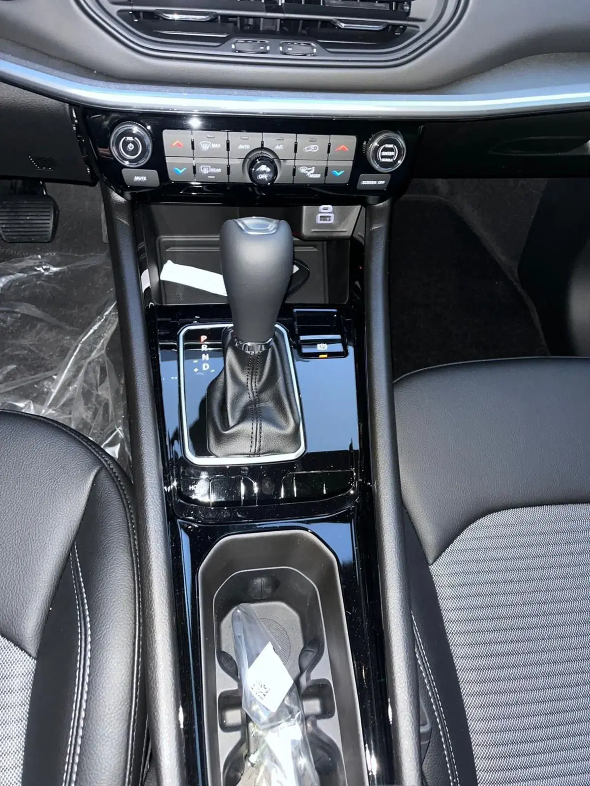 Jeep Compass nuova a Milano (16)