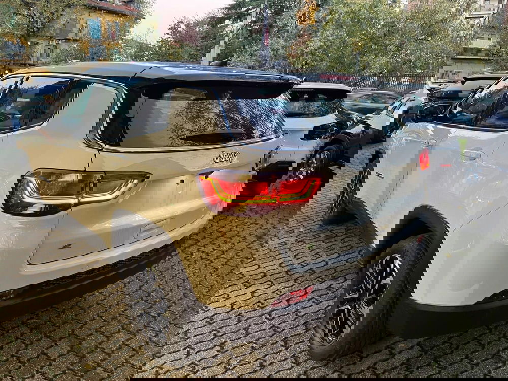 Jeep Compass nuova a Milano (5)