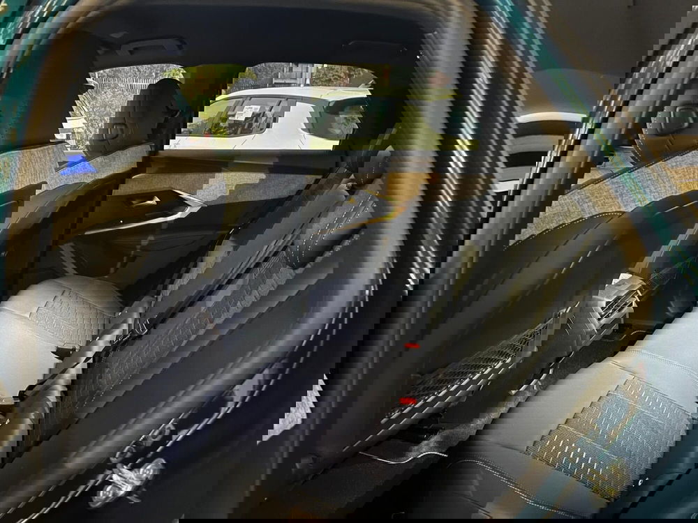 Peugeot 3008 nuova a Milano (14)