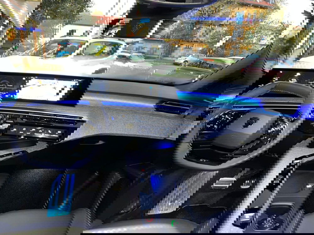 Peugeot 3008 nuova a Milano (15)