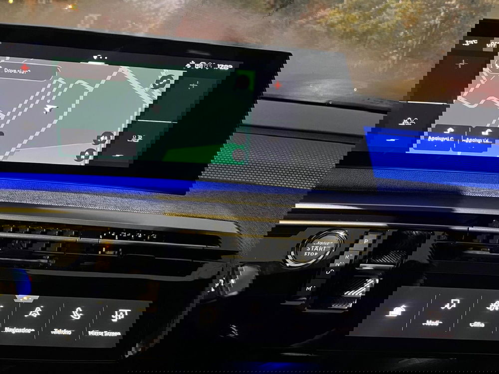 Peugeot 3008 nuova a Milano (16)