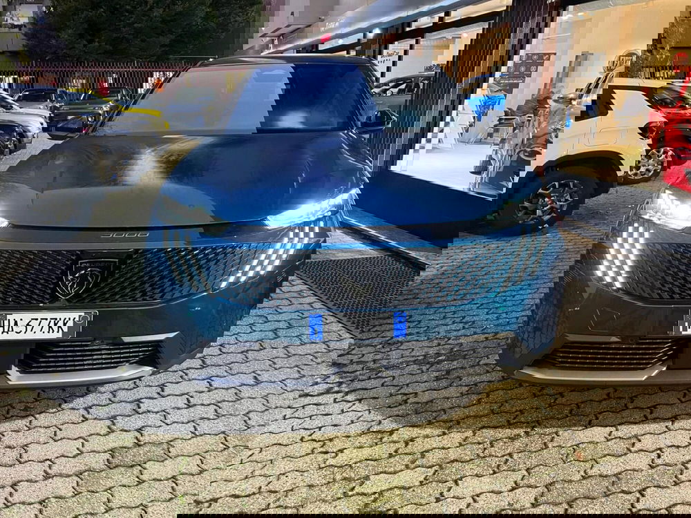 Peugeot 3008 nuova a Milano (2)