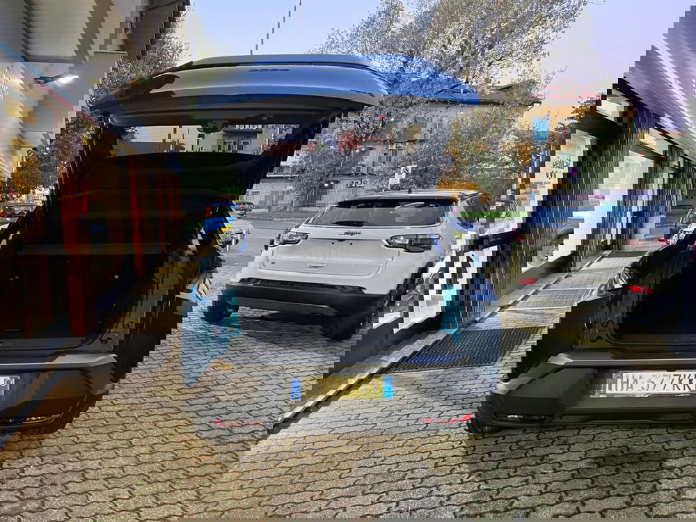 Peugeot 3008 nuova a Milano (9)