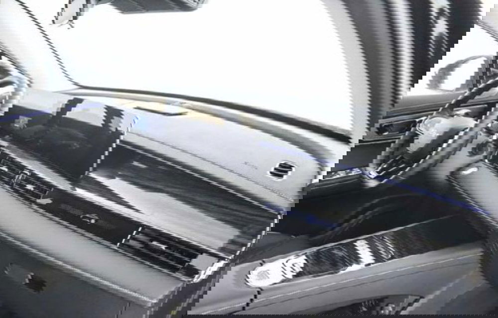 Omoda Omoda 5 nuova a Bologna (7)