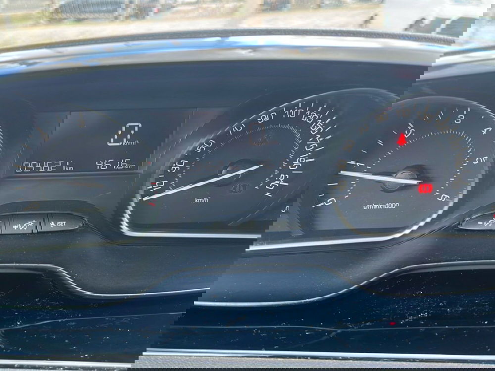 Peugeot 208 usata a Ragusa (11)