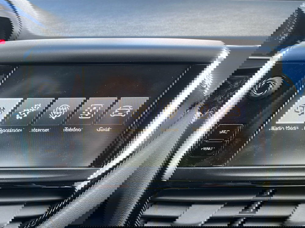 Peugeot 208 usata a Ragusa (12)