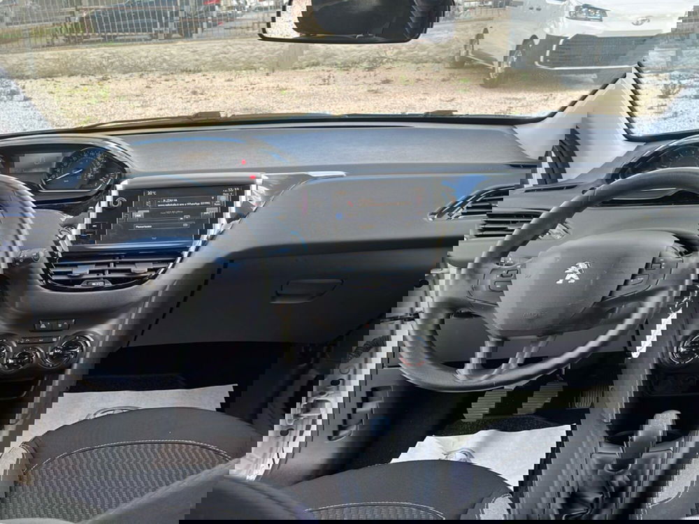 Peugeot 208 usata a Ragusa (9)