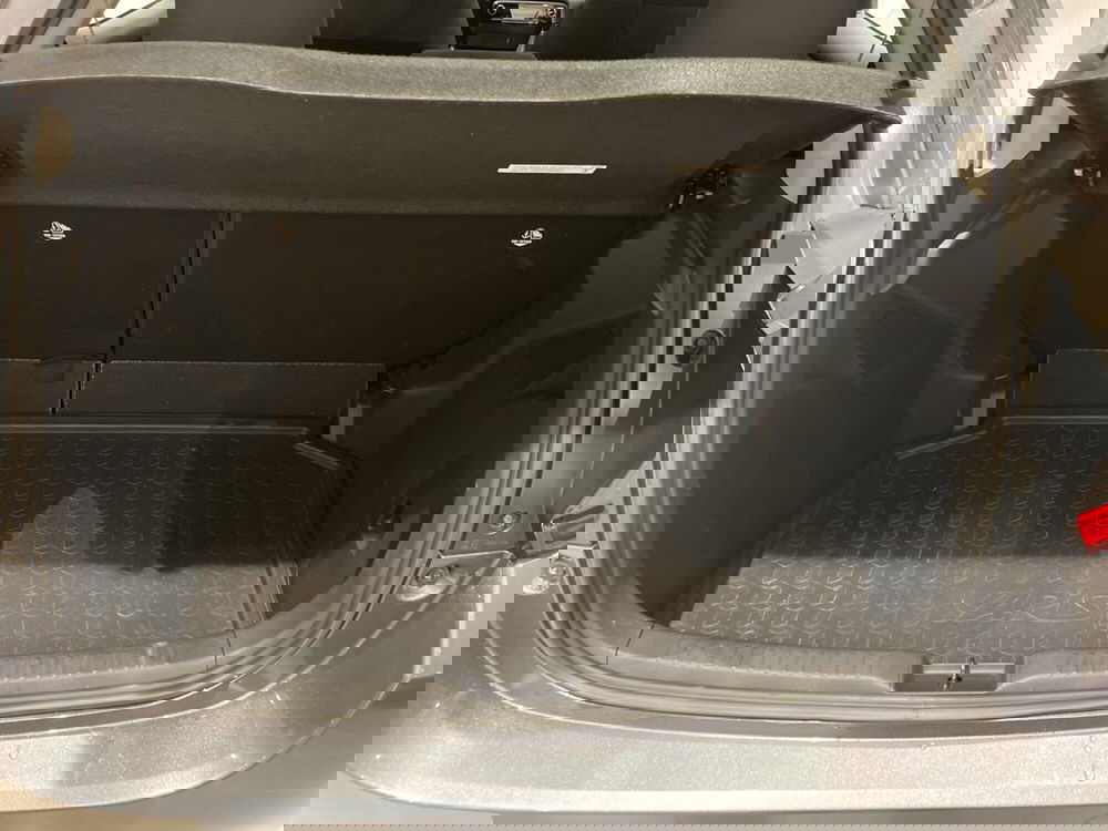 Toyota Yaris usata a Catania (7)