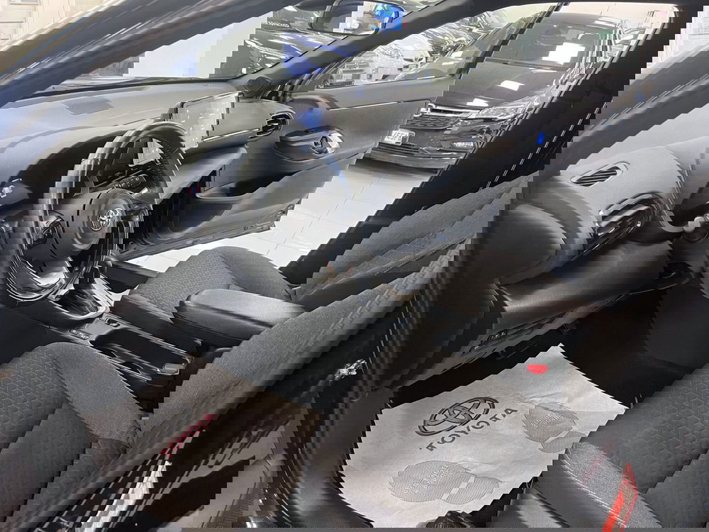 Toyota Yaris Cross usata a Prato (7)