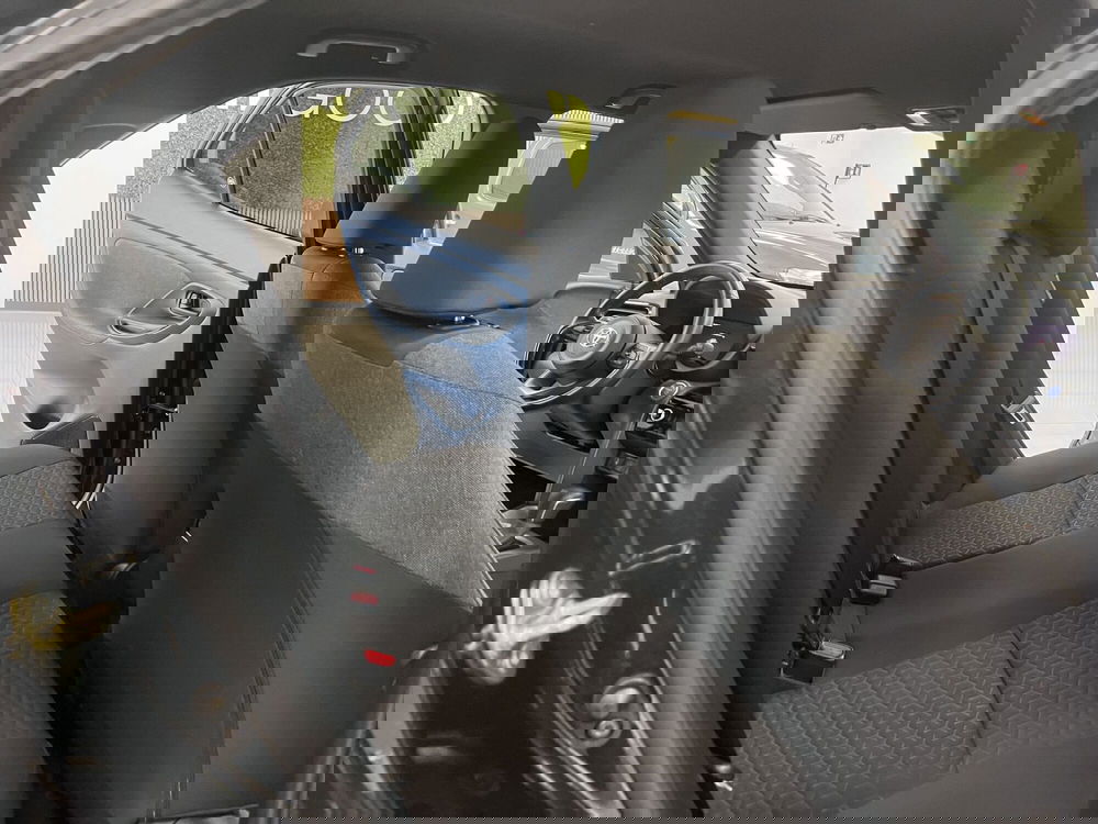 Toyota Yaris Cross usata a Prato (9)