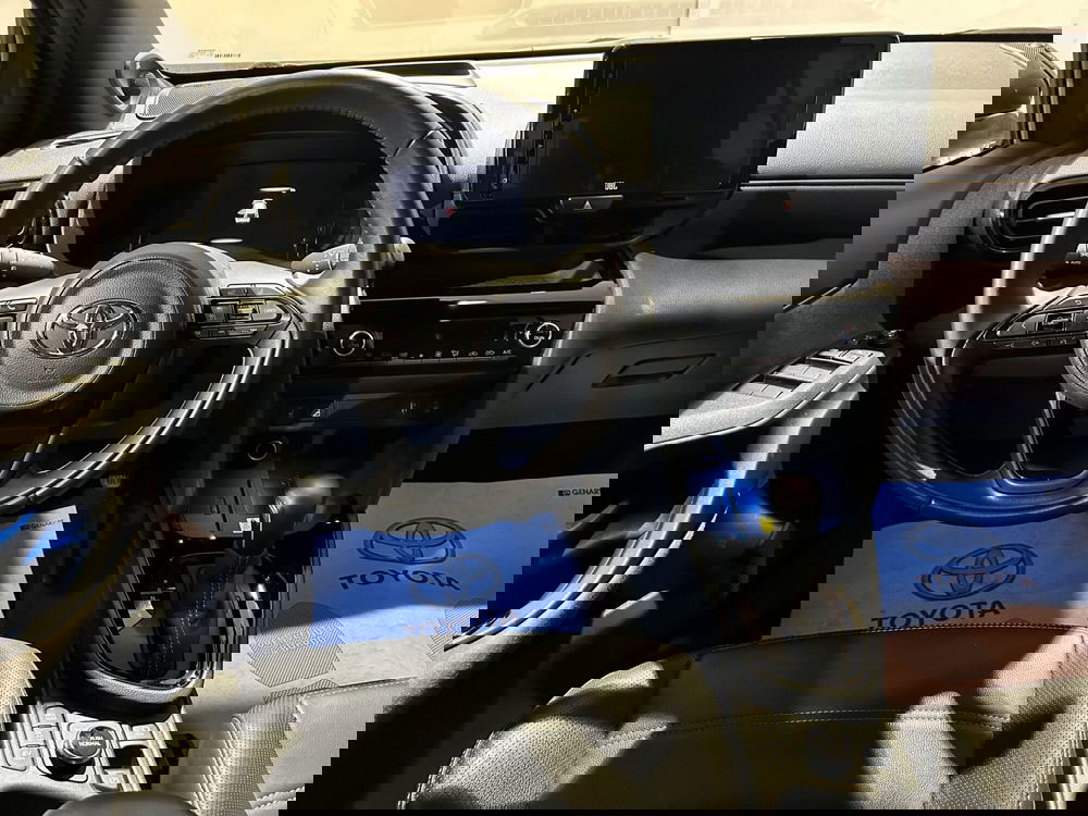 Toyota Yaris Cross usata a Milano (9)