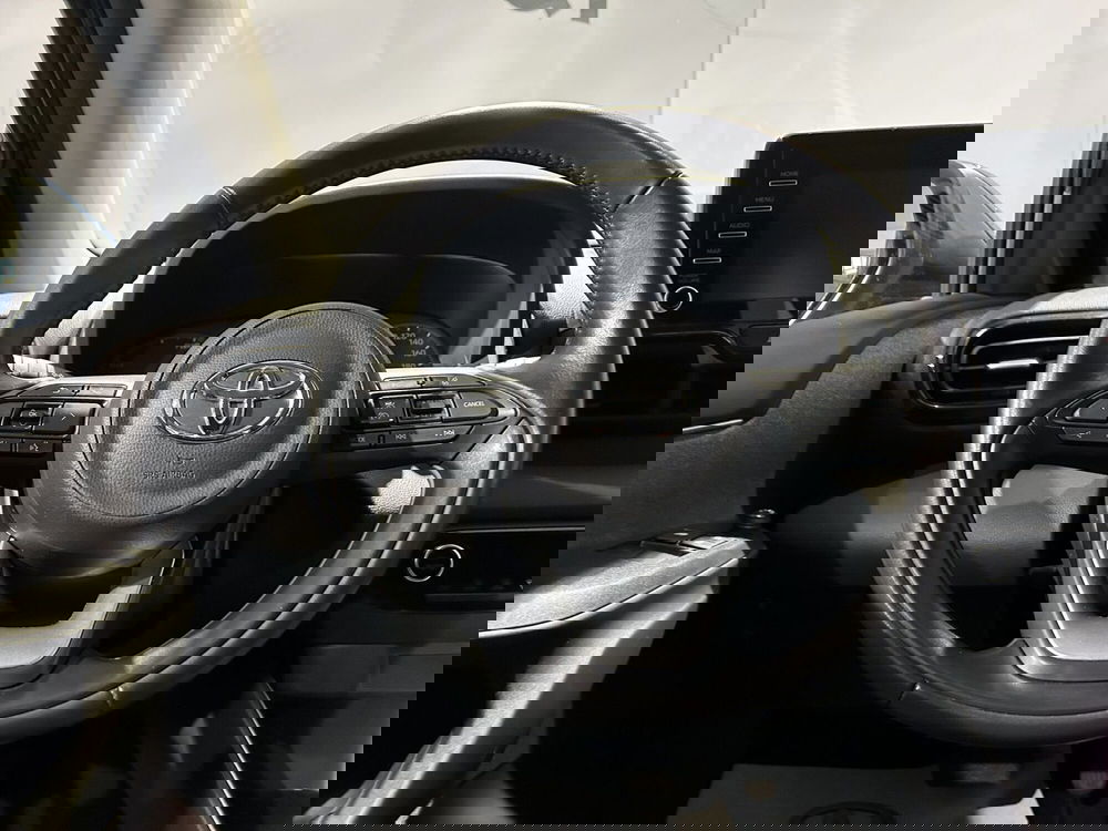 Toyota Yaris usata a Milano (11)